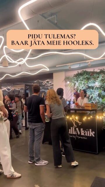 Pidu tulemas? Baar jäta meie hooleks. 🥂

Mull & Maik toob sinu üritusele tervikliku baarilahenduse – mobiilse baari, joogid, klaasid, teenindajad ja kogu vajaliku tehnika.

🍾 Mulli- ja veinibaar
🍸 Kokteili- ja spritzibaar
🍺 Õlu ja siider

Joogivaliku ja baaride arvu paneme kokku vastavalt sinu üritusele, külaliste arvule ja eelarvele. Olgu tulemas sünnipäev, pulm, ettevõttepidu või suurem sündmus – sina naudi pidu, meie hoolitseme baari eest.

📩 Küsi oma üritusele pakkumist:
lynelly@mulljamaik.ee
mulljamaik.ee